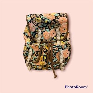 Candie’s drawstring backpack used like new